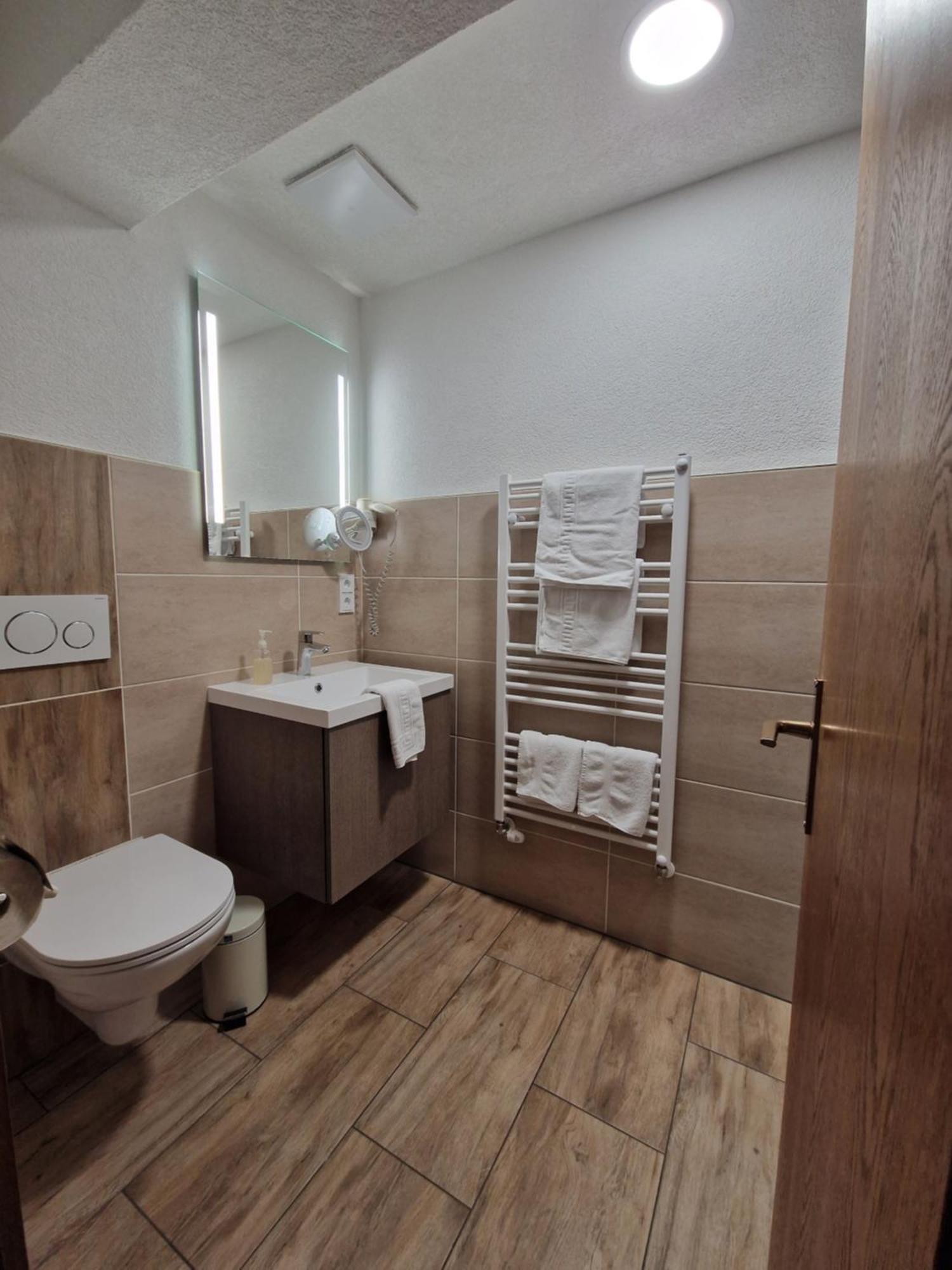 Gaestehaus Schoeneweiss Ehrwald Zewnętrze zdjęcie
