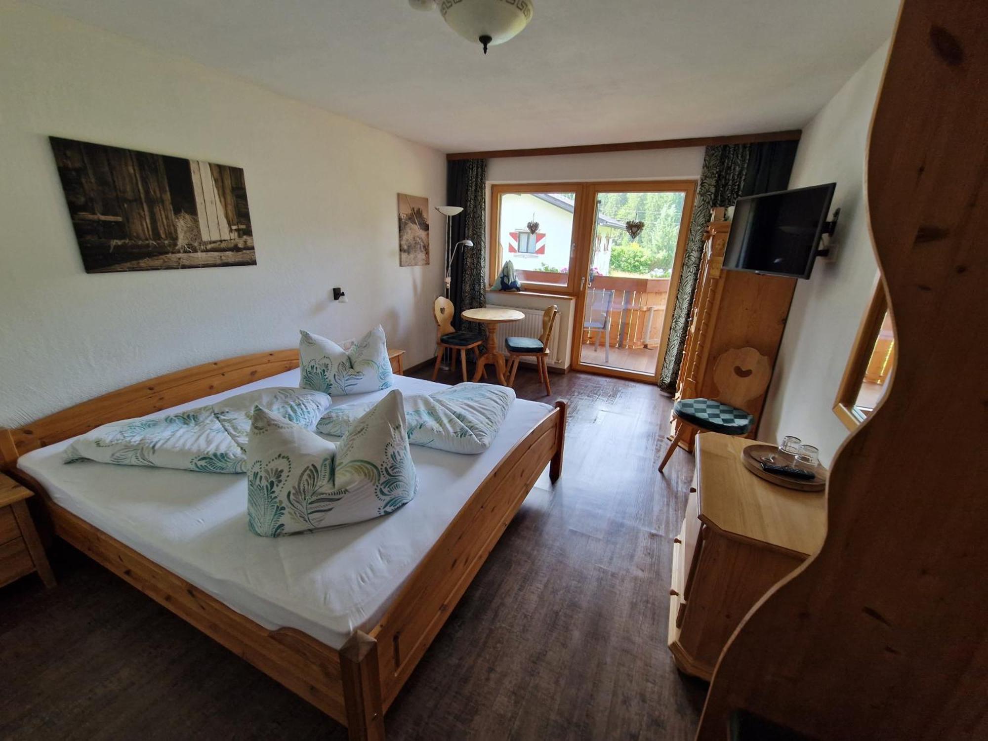 Gaestehaus Schoeneweiss Ehrwald Zewnętrze zdjęcie