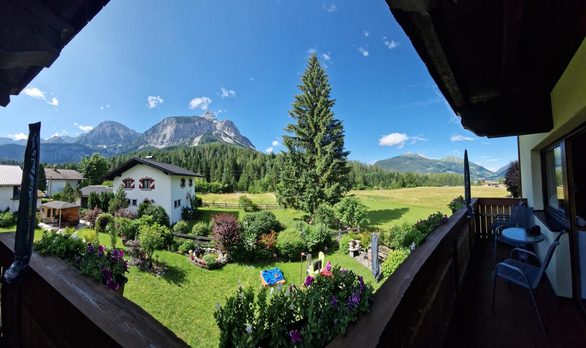 Gaestehaus Schoeneweiss Ehrwald Zewnętrze zdjęcie